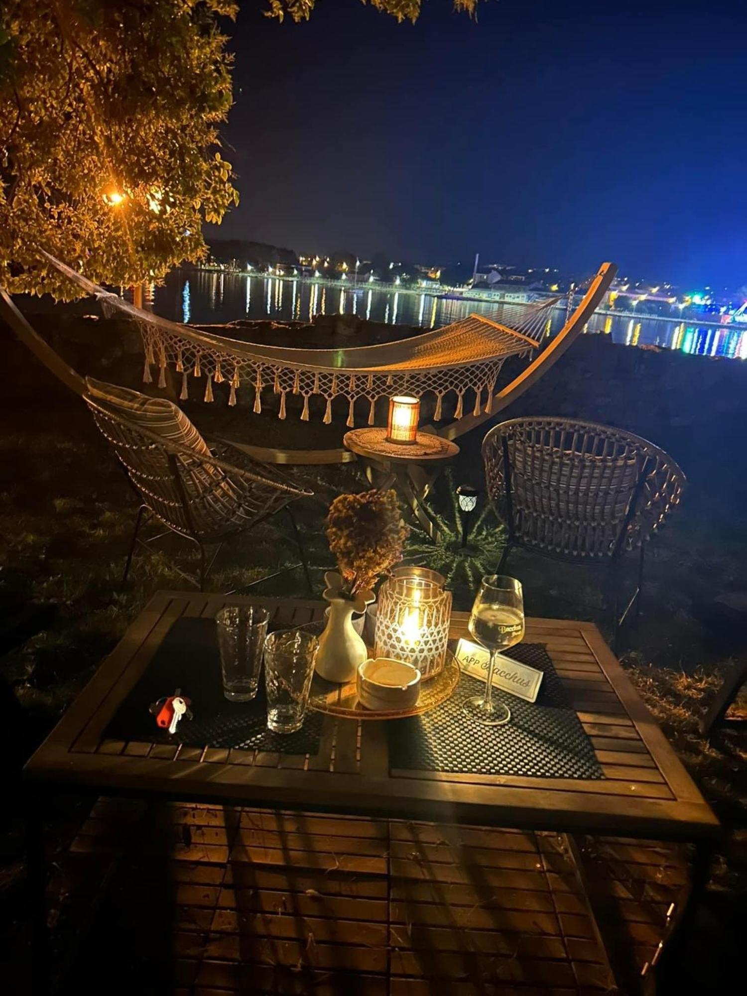 Exclusive Seafront Bacchus Apartment Poreč Kültér fotó
