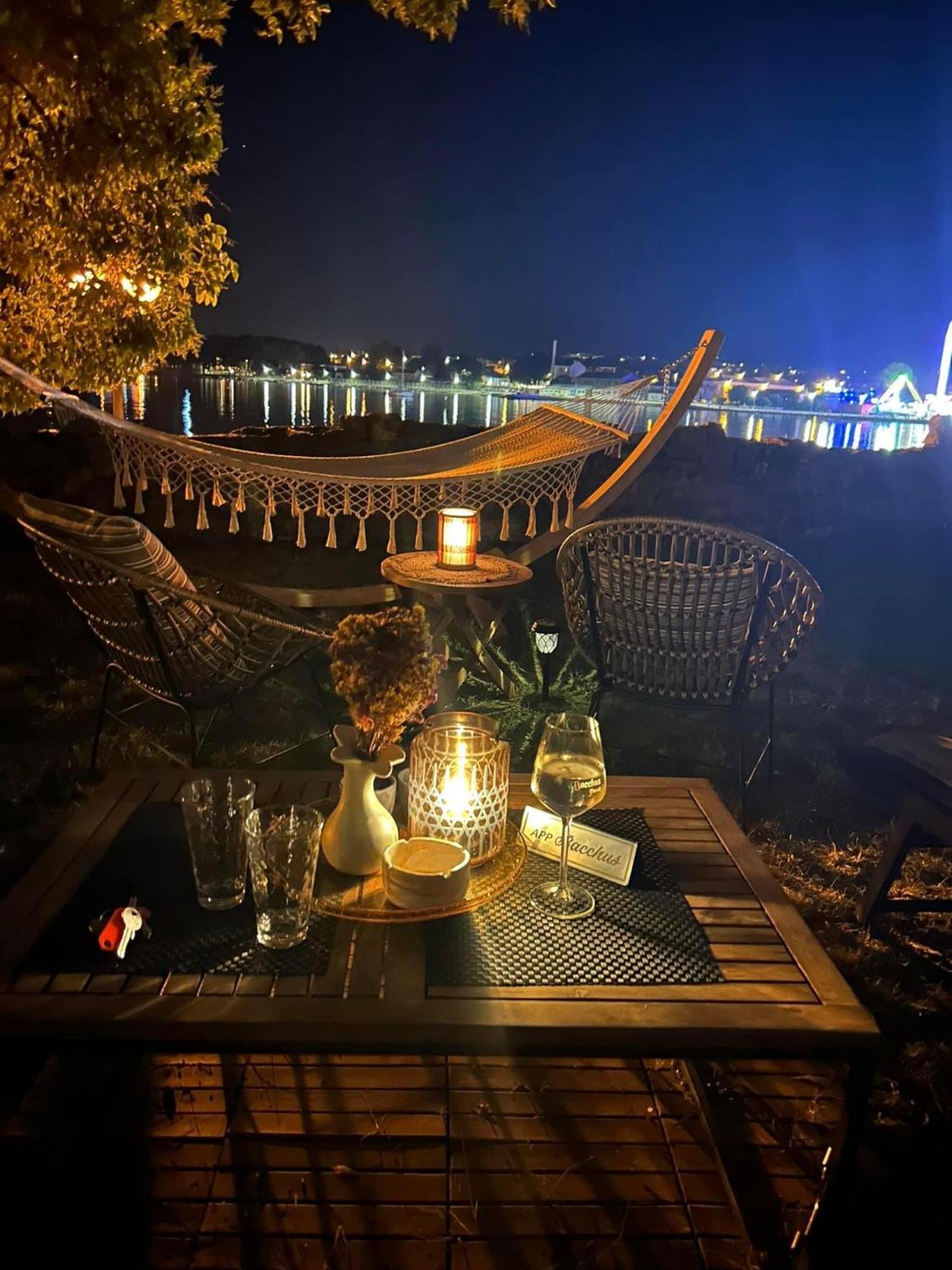 Exclusive Seafront Bacchus Apartment Poreč Kültér fotó